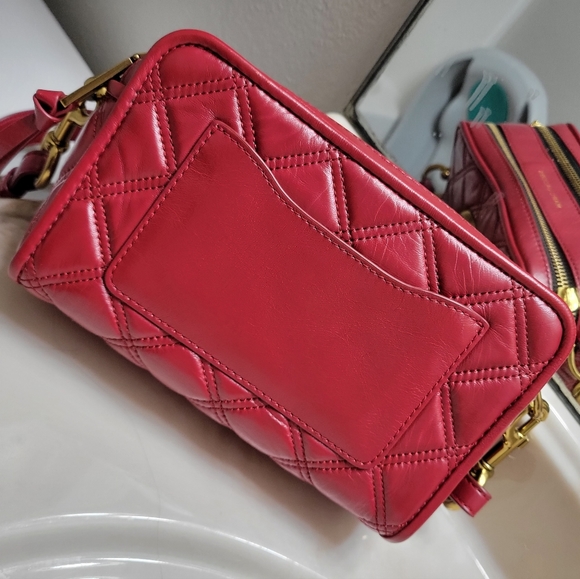 Marc Jacobs Quilted Softshot 21 - Picture 6 of 14